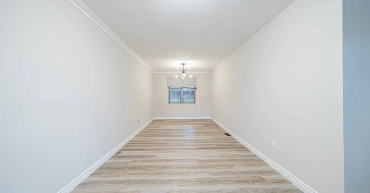 Upper-22 Carysfort Road, Toronto, ON, M8Z 4X2 - 7