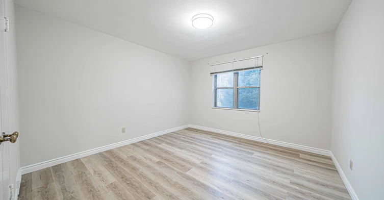 Upper-22 Carysfort Road, Toronto, ON, M8Z 4X2 - 17