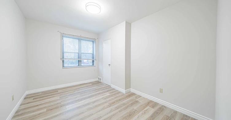 Upper-22 Carysfort Road, Toronto, ON, M8Z 4X2 - 21