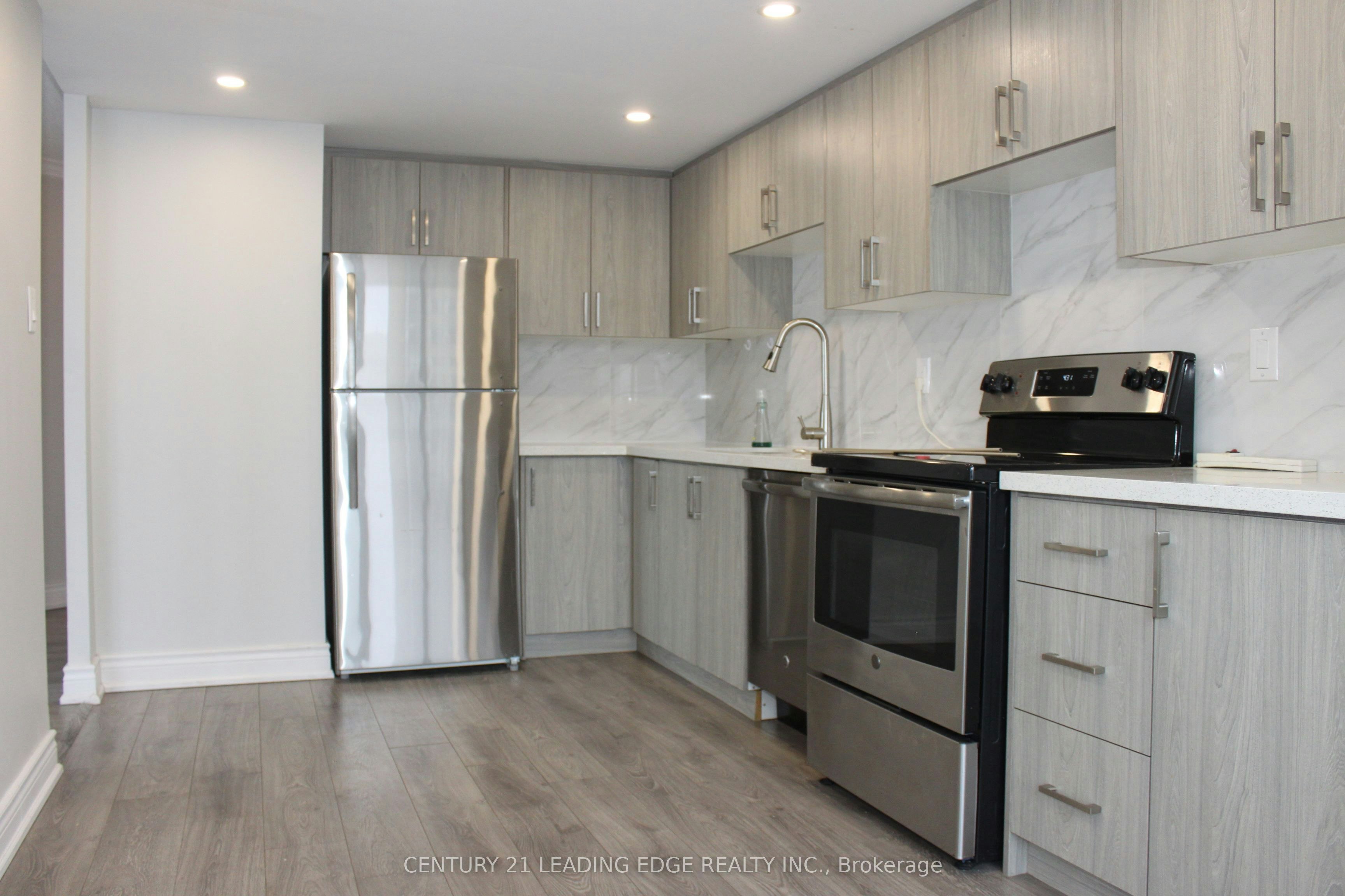 2002-8 Lisa Street, Brampton, ON, L6T 4S6 - 12