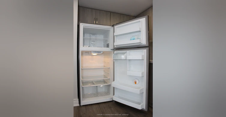 2002-8 Lisa Street, Brampton, ON, L6T 4S6 - 31