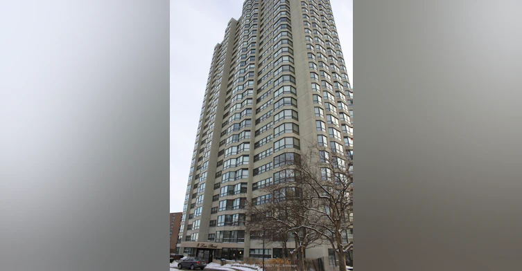 2002-8 Lisa Street, Brampton, ON, L6T 4S6 - 2