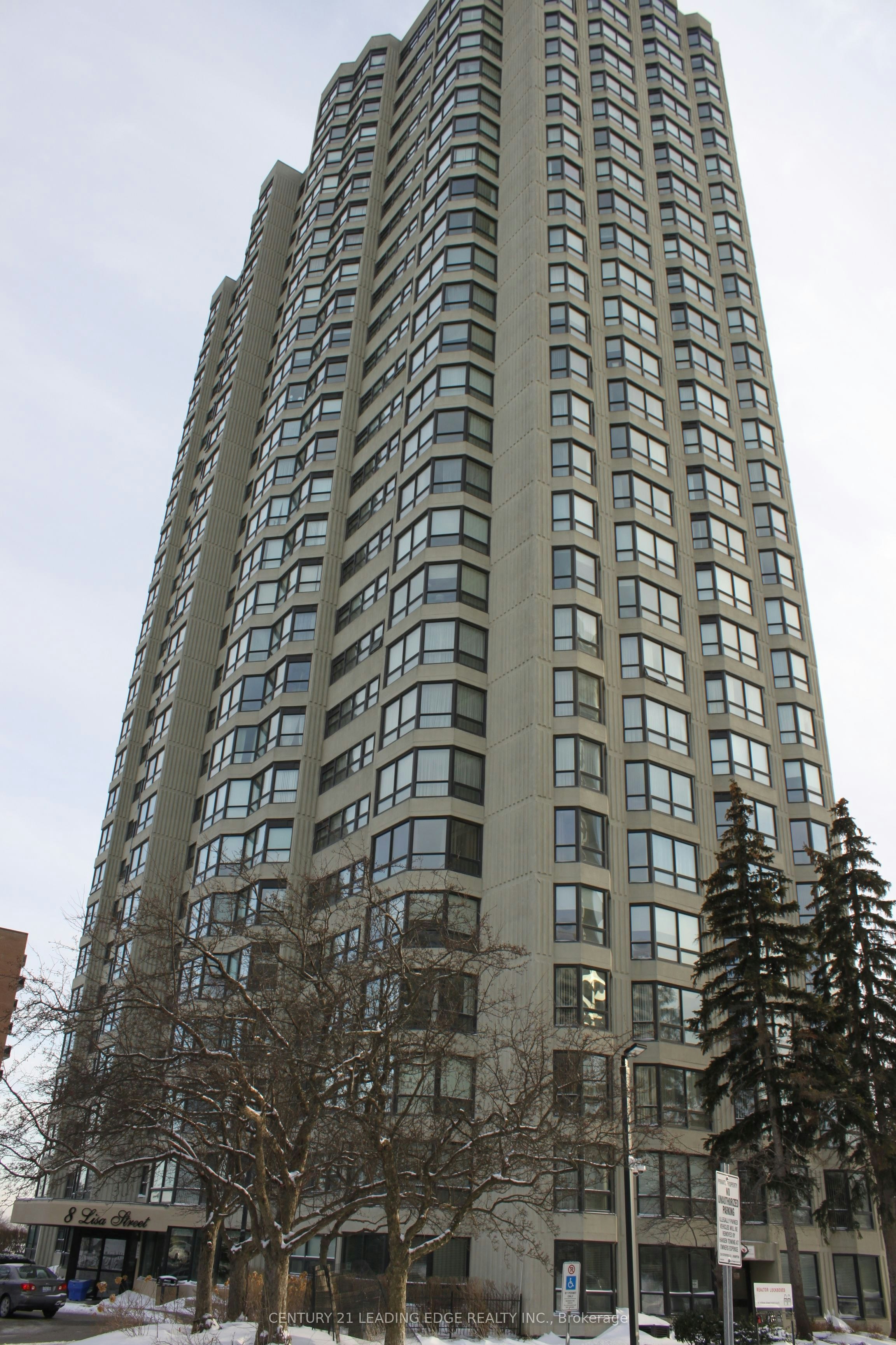 2002-8 Lisa Street, Brampton, ON, L6T 4S6