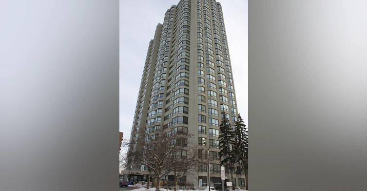 2002-8 Lisa Street, Brampton, ON, L6T 4S6