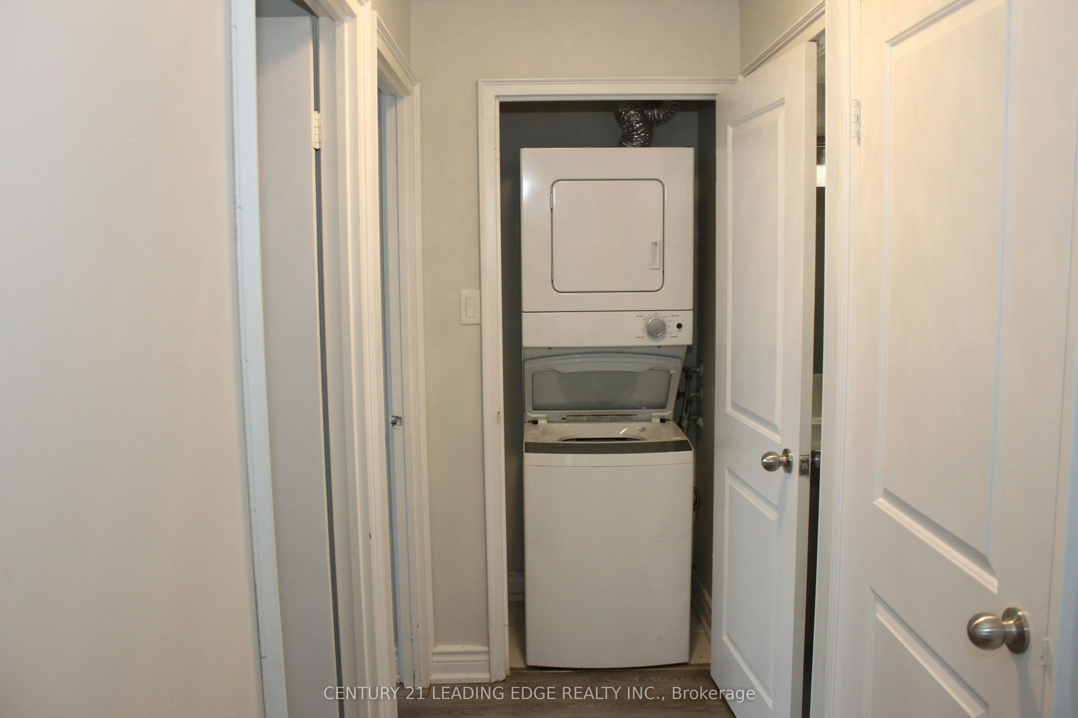 2002-8 Lisa Street, Brampton, ON, L6T 4S6 - 26