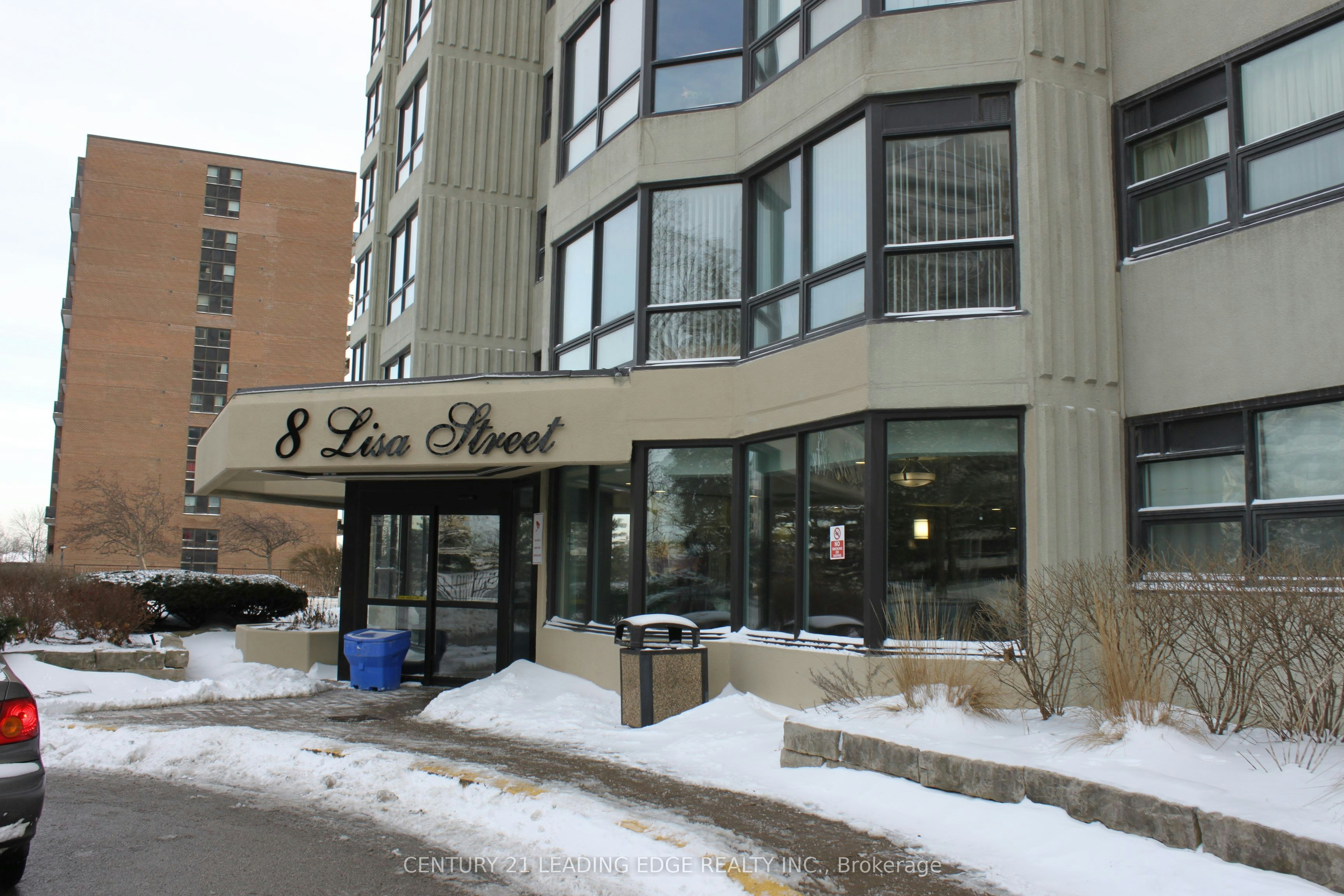 2002-8 Lisa Street, Brampton, ON, L6T 4S6 - 3