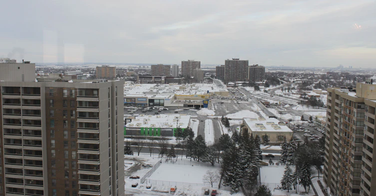 2002-8 Lisa Street, Brampton, ON, L6T 4S6 - 28