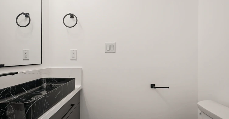 11-6636 Clock Court, Mississauga, ON, L5W 1N2 - 26
