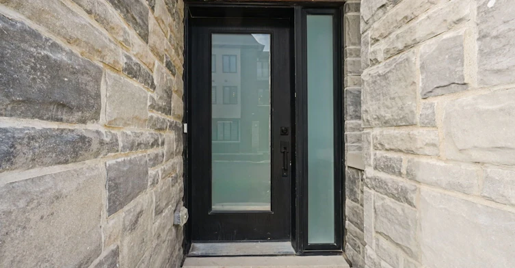 11-6636 Clock Court, Mississauga, ON, L5W 1N2 - 3