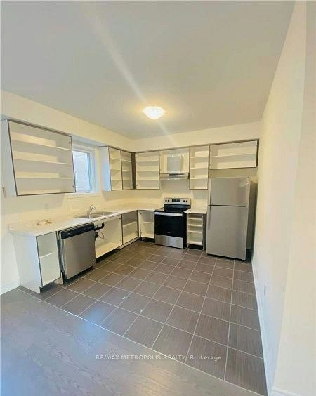 Main-31 Allegro Drive, Brampton, ON, L6Y 6J9