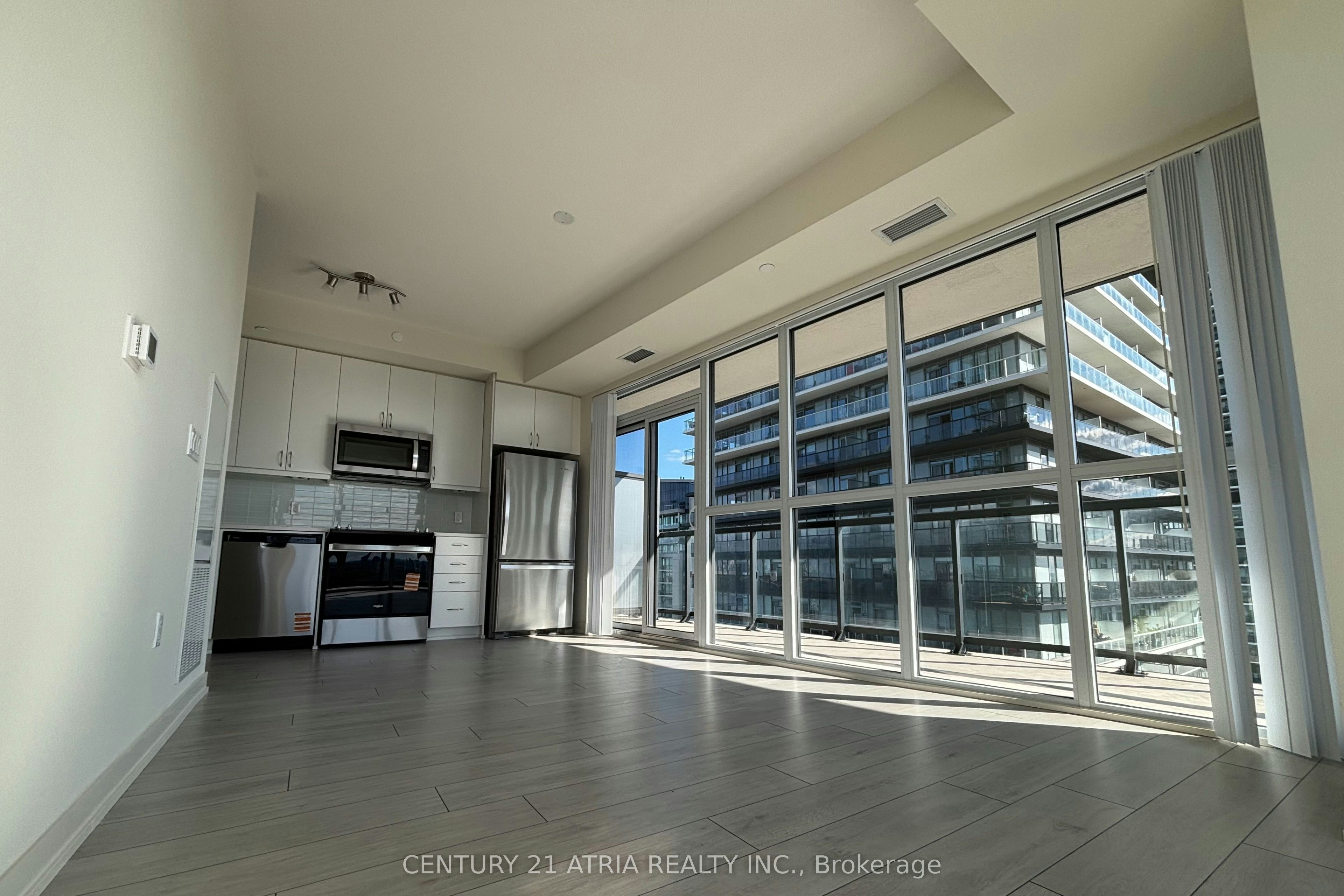 3608-38 Annie Craig Drive, Toronto, ON, M8V 0G9 - 2