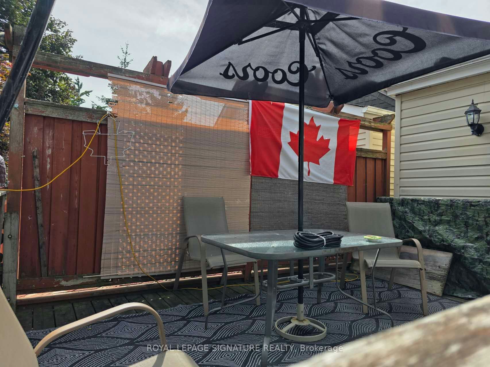 15 Twenty Ninth Street, Toronto, ON, M8W 3A9 - 15