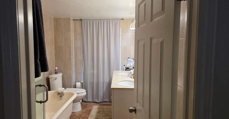 15 Twenty Ninth Street, Toronto, ON, M8W 3A9 - 5