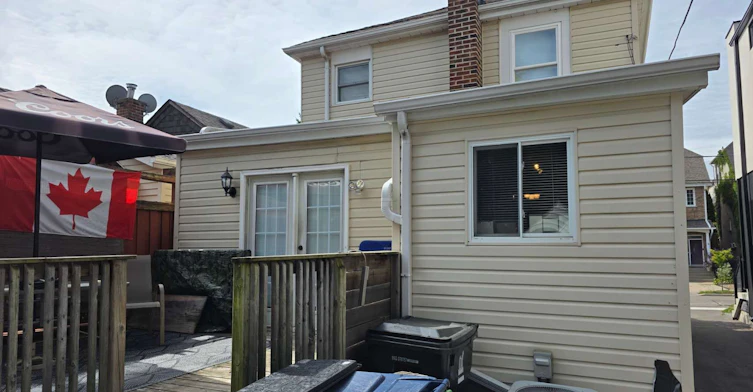 15 Twenty Ninth Street, Toronto, ON, M8W 3A9 - 16