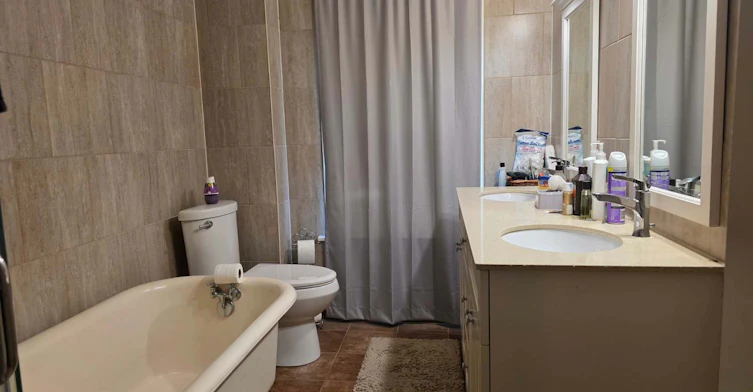 15 Twenty Ninth Street, Toronto, ON, M8W 3A9 - 6