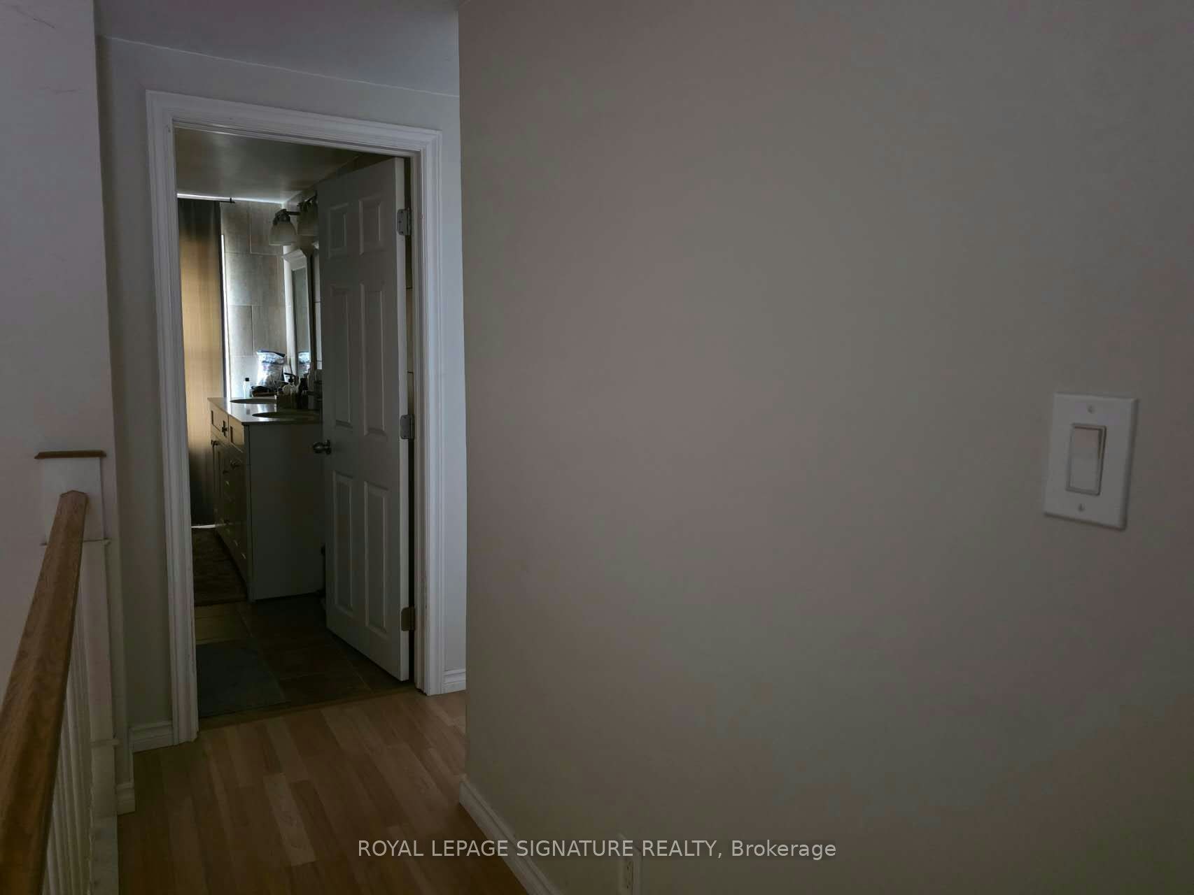 15 Twenty Ninth Street, Toronto, ON, M8W 3A9 - 8
