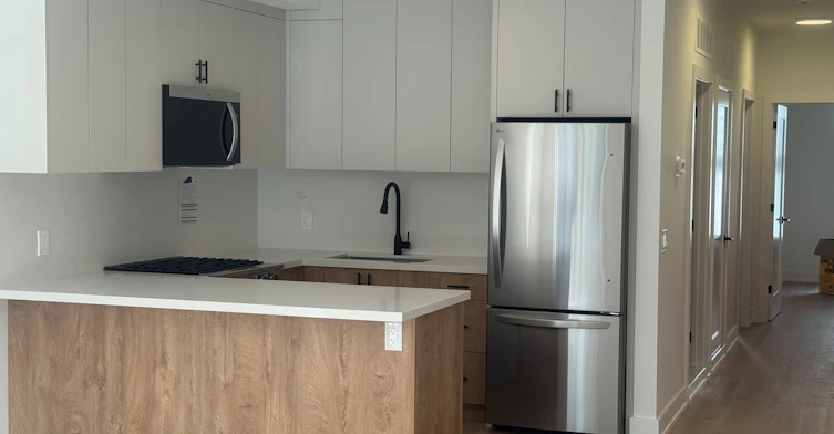 2-222 Belgravia Avenue, Toronto, ON, M6E 2M8 - 5