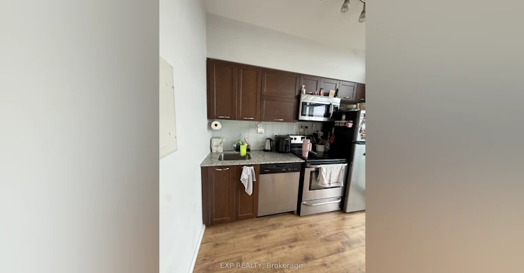 2208-38 Joe Shuster Way, Toronto, ON, M6K 0A5 - 7