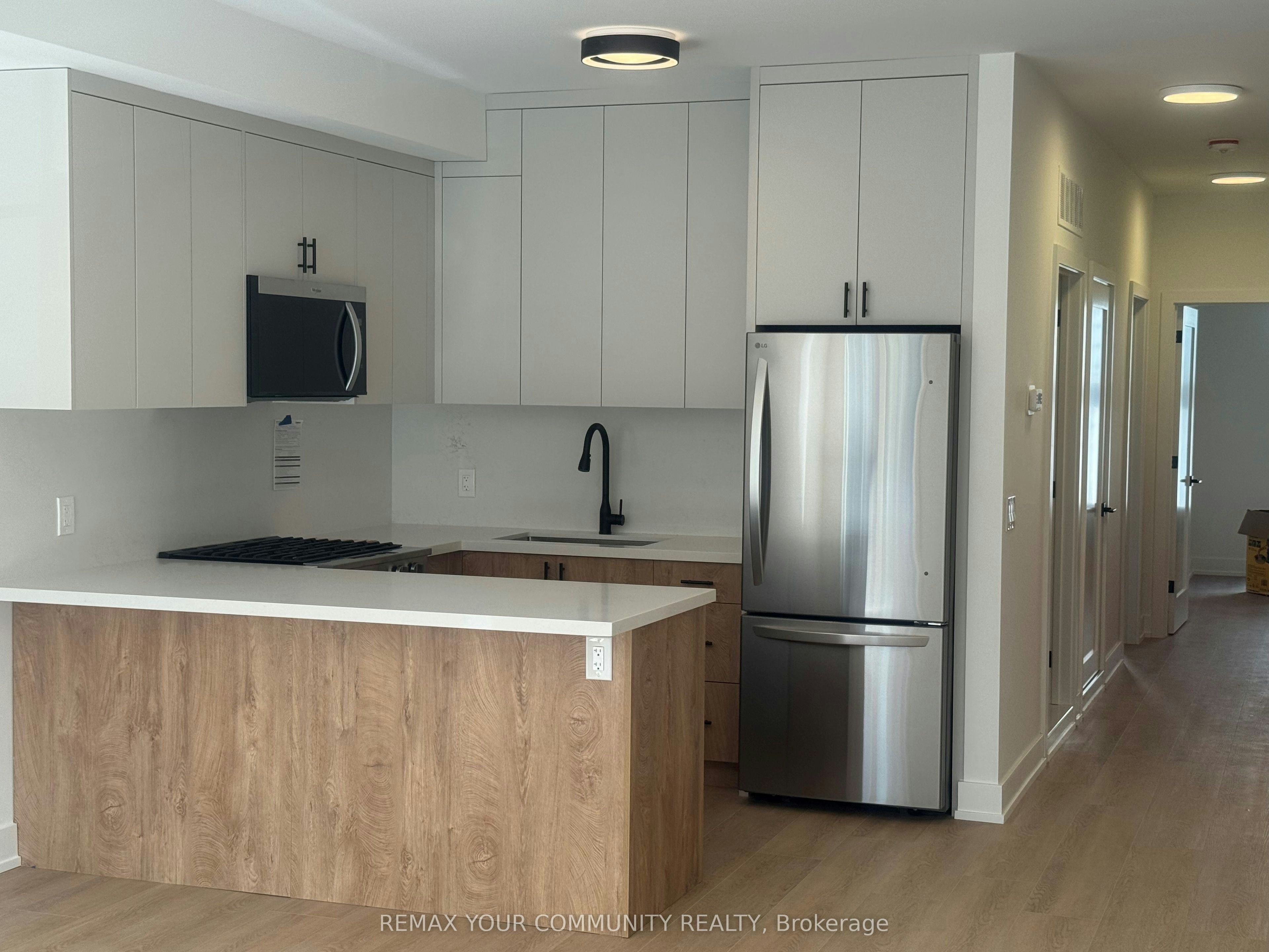 Basement-222 Belgravia Avenue, Toronto, ON, M6E 2M8 - 5