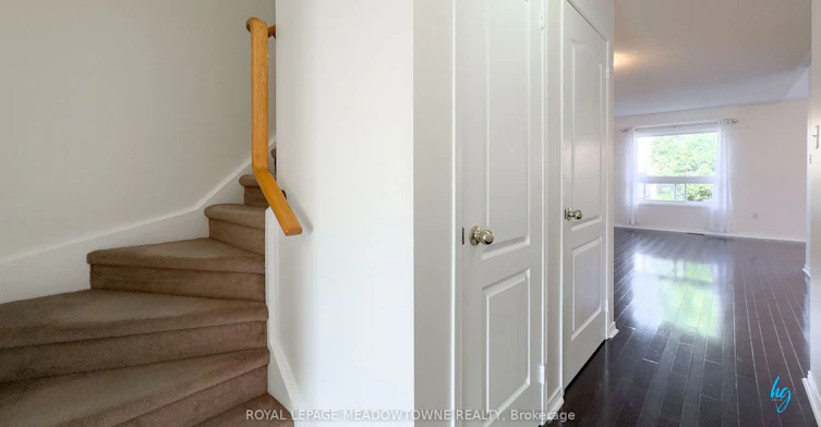 3561 Southwick Street, Mississauga, ON, L5M 7C4 - 2
