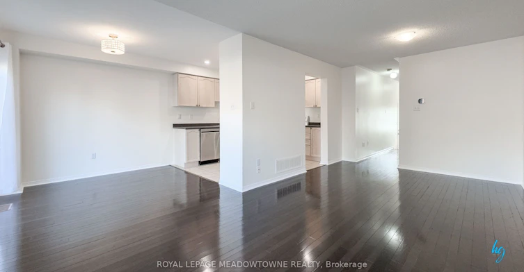 3561 Southwick Street, Mississauga, ON, L5M 7C4 - 5