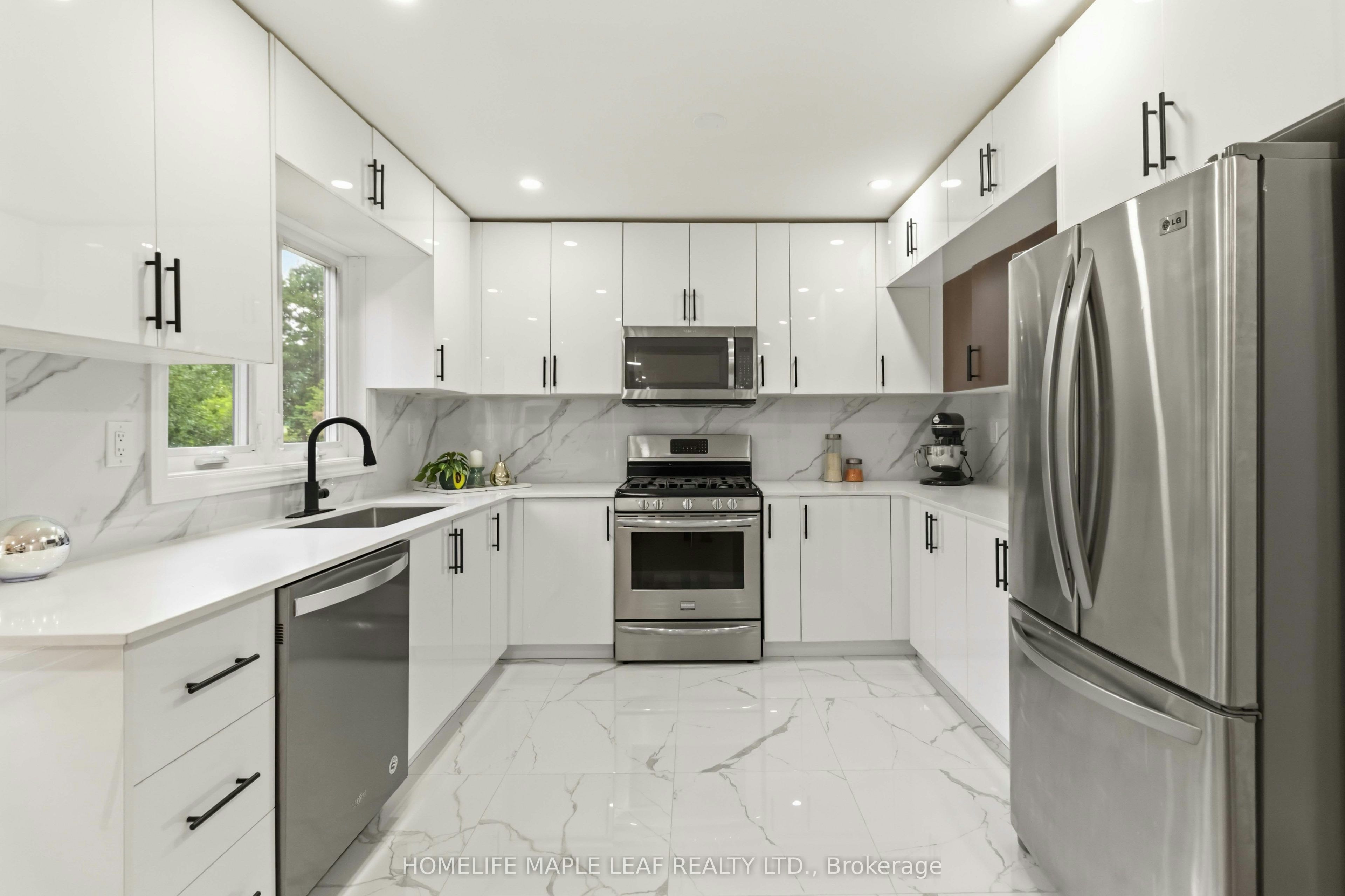 Upper-90 Burgby Avenue, Brampton, ON, L6X 3A4 - 11
