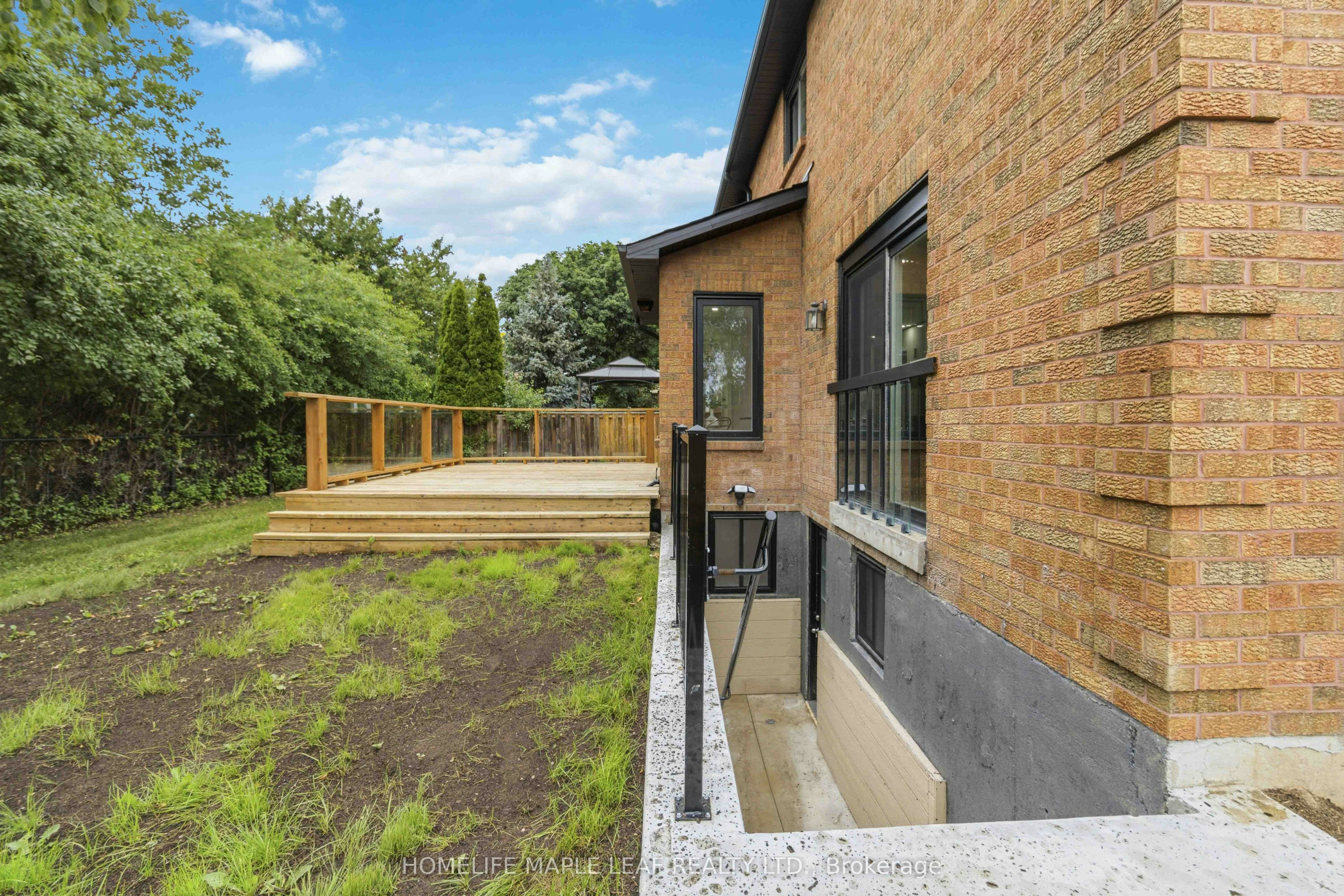 Upper-90 Burgby Avenue, Brampton, ON, L6X 3A4 - 34