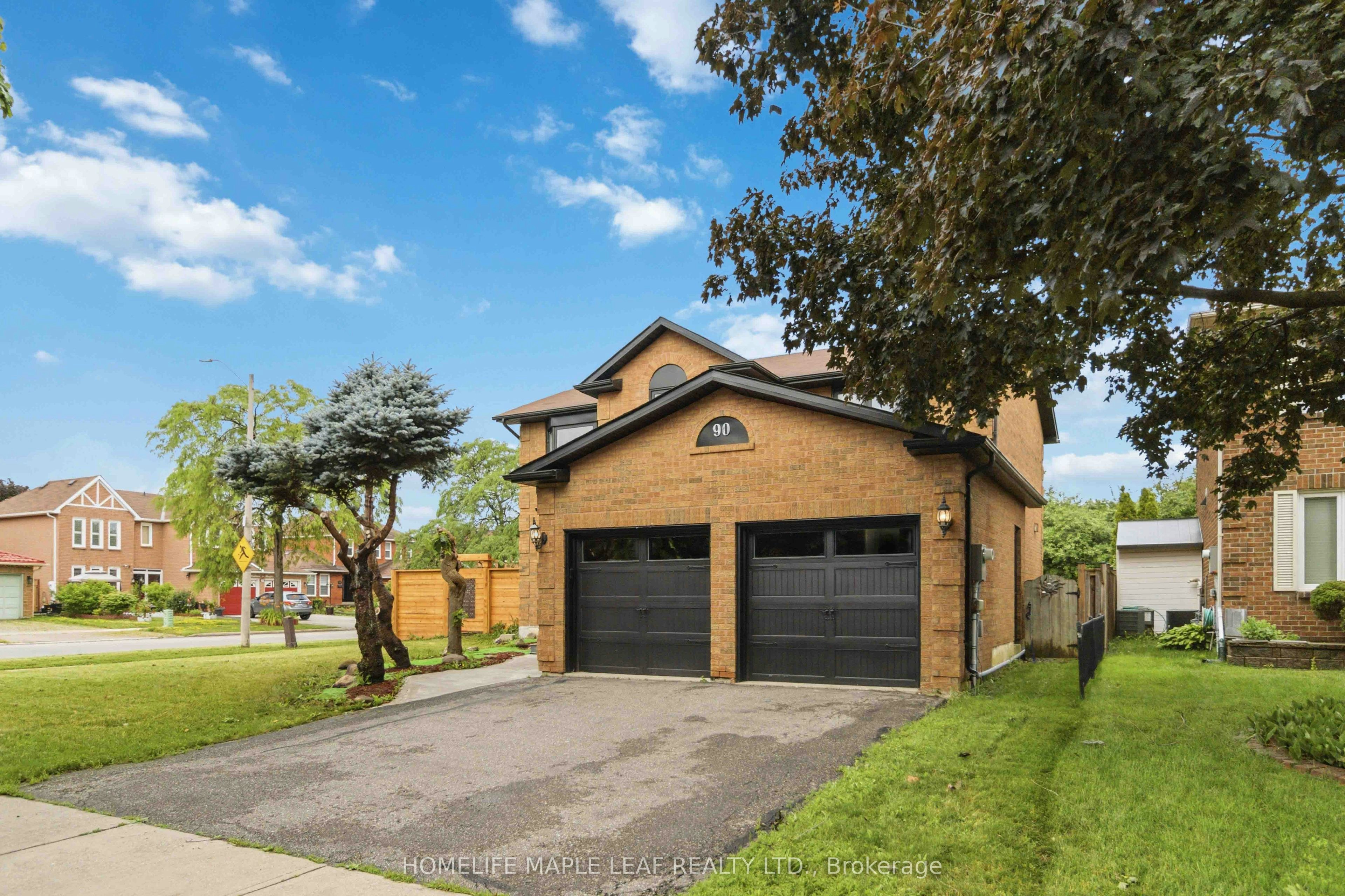 Upper-90 Burgby Avenue, Brampton, ON, L6X 3A4 - 2