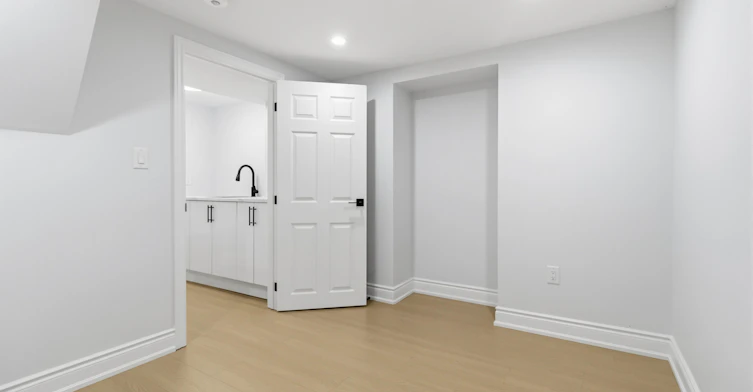 Basement-90 Burgby Avenue, Brampton, ON, L6X 3A4 - 9