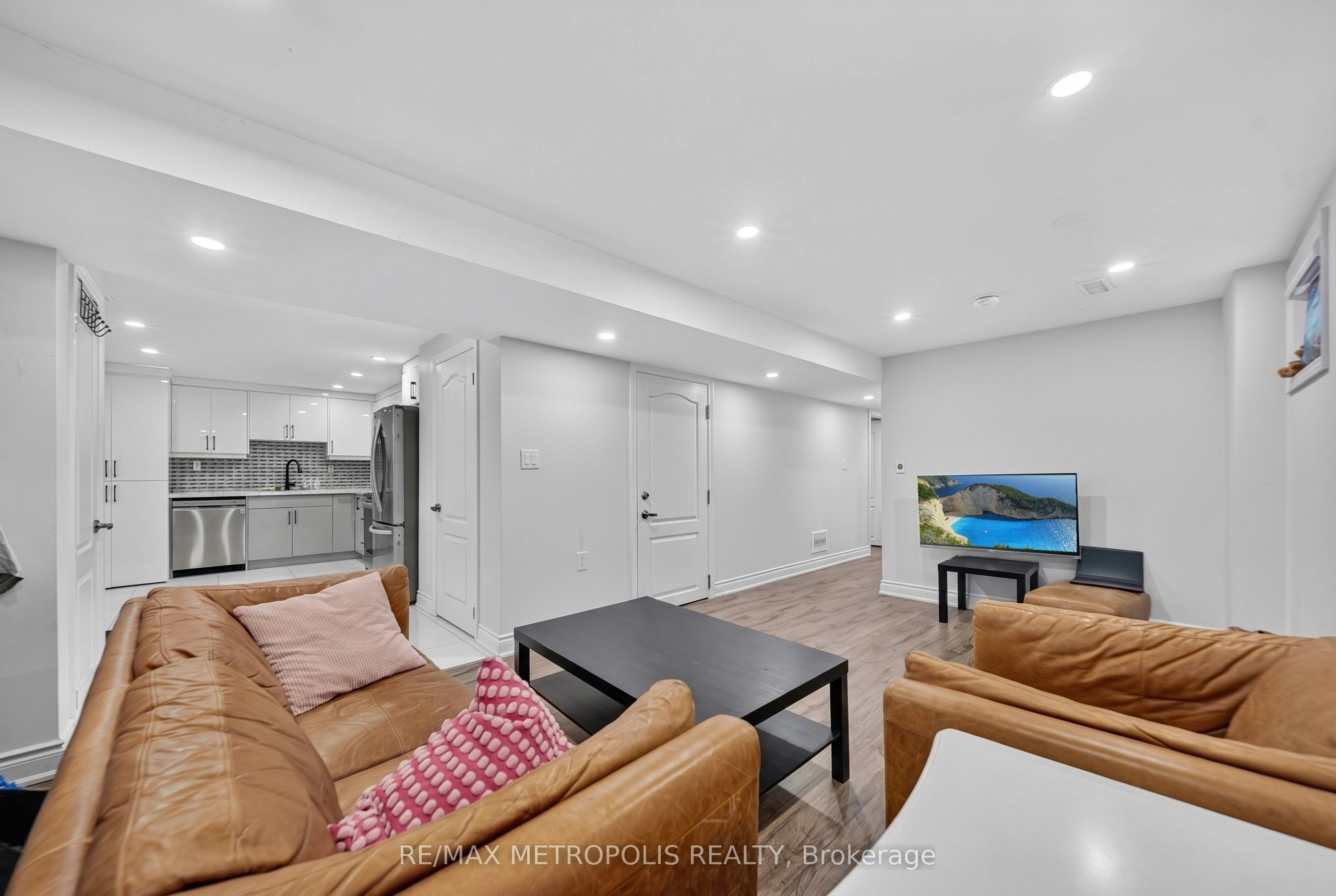 Bsmt-6 Madoc Drive, Brampton, ON, L6V 1Z9 - 7
