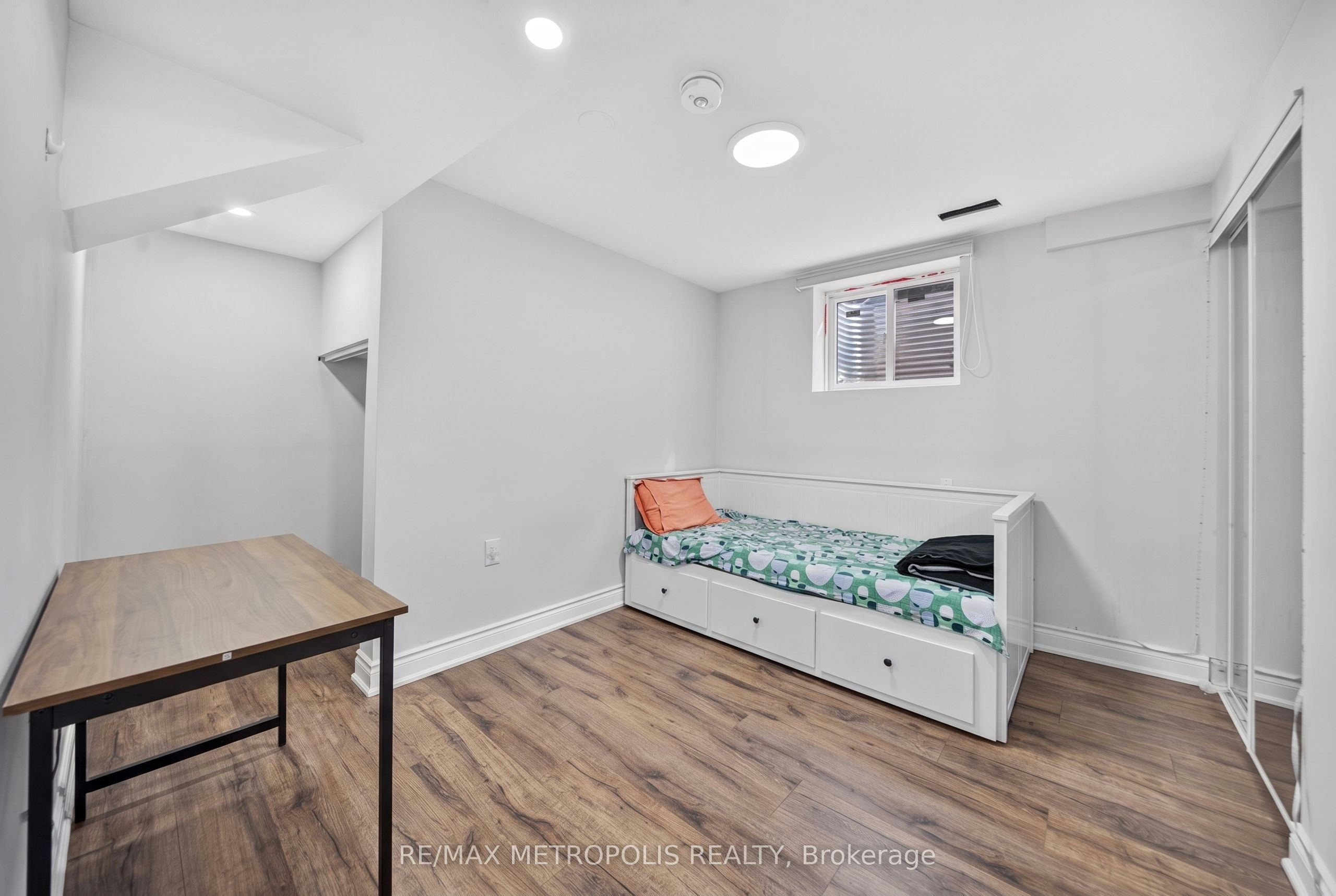 Bsmt-6 Madoc Drive, Brampton, ON, L6V 1Z9 - 11