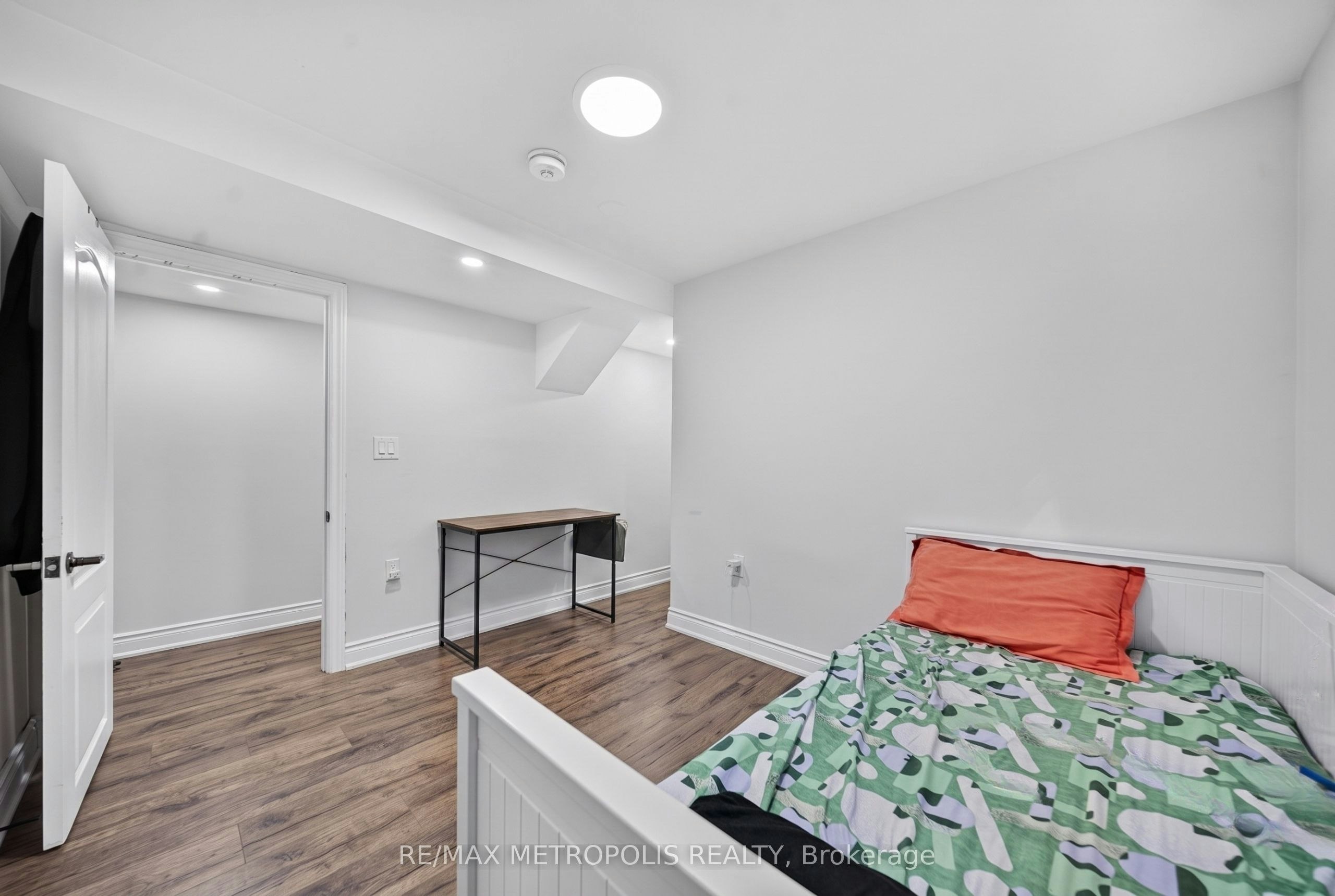Bsmt-6 Madoc Drive, Brampton, ON, L6V 1Z9 - 12