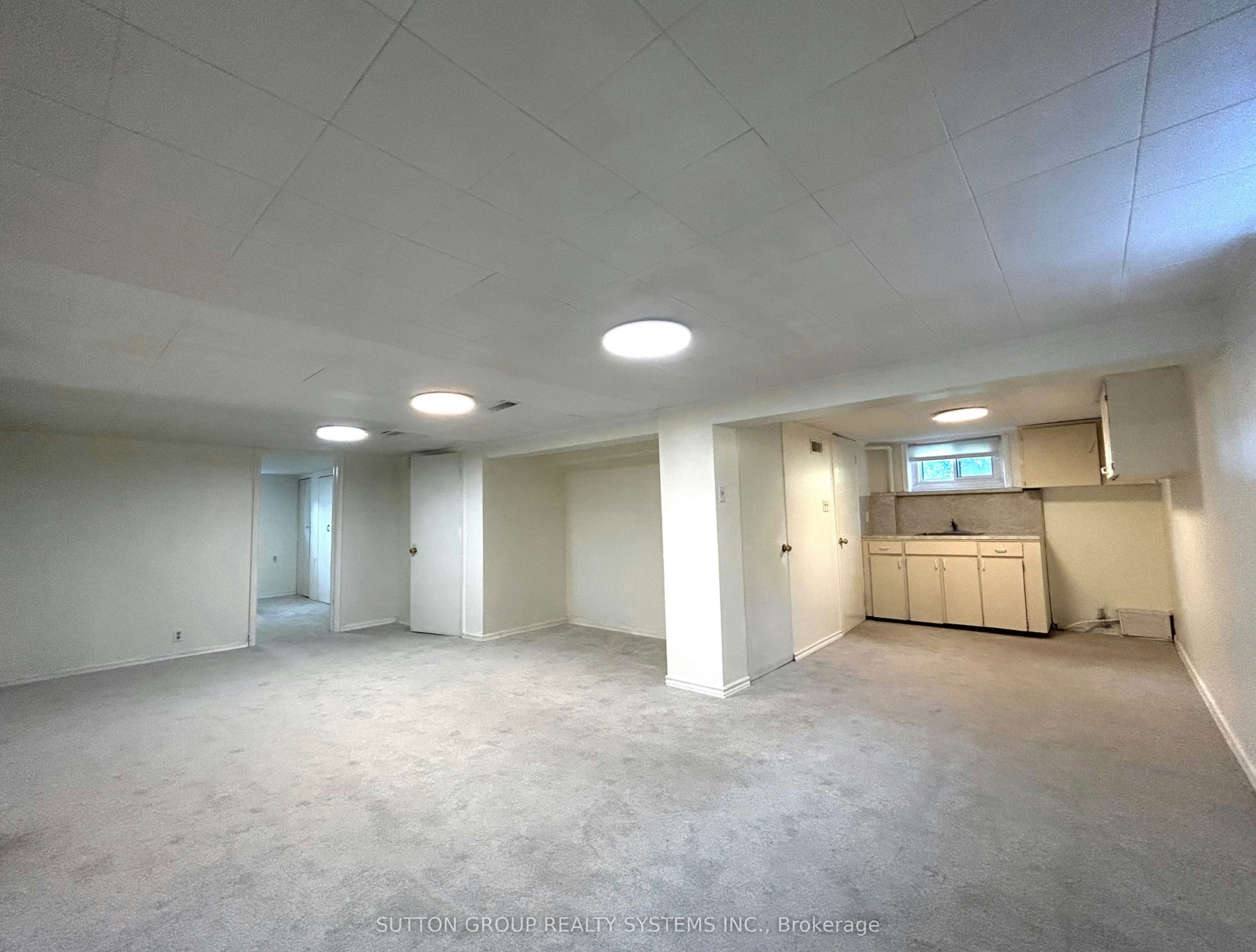 26 Compton Crescent, Toronto, ON, M3M 2C2 - 17