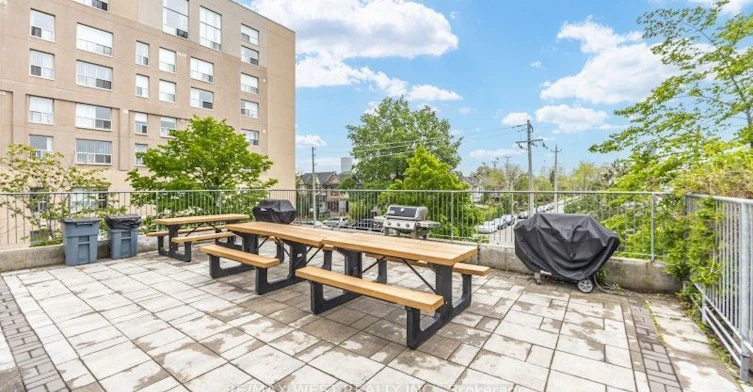 704-812 Lansdowne Avenue, Toronto, ON, M6H 4K5 - 21