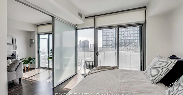 2607-103 The Queensway N/A, Toronto, ON, M6S 5B3 - 9