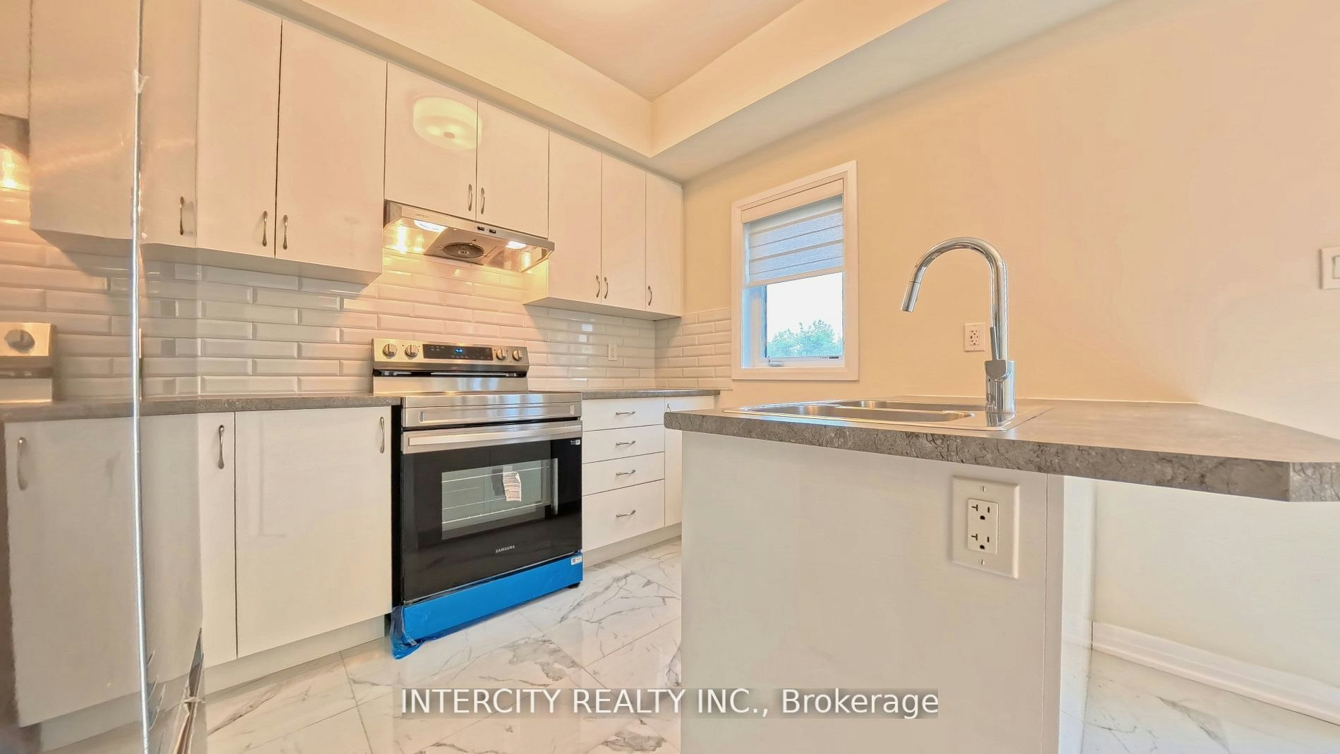 76 Fieldridge Crescent, Brampton, ON, L6R 4G6 - 6