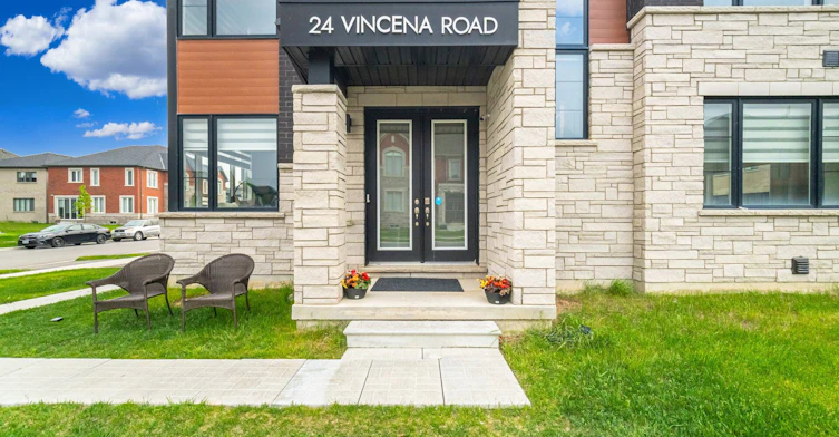 24 Vincena Road, Caledon, ON, L7C 4M3 - 2