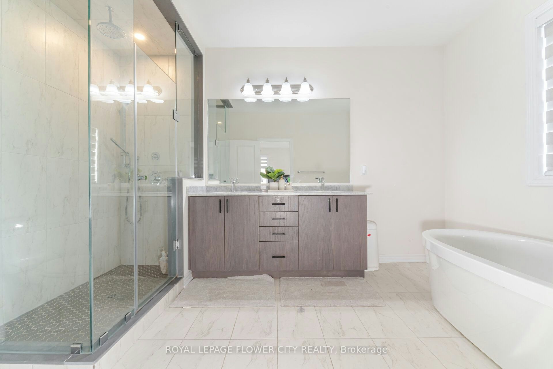 24 Vincena Road, Caledon, ON, L7C 4M3 - 24