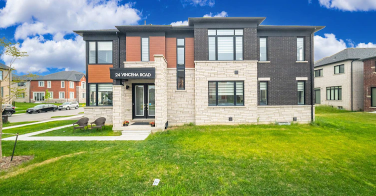 24 Vincena Road, Caledon, ON, L7C 4M3