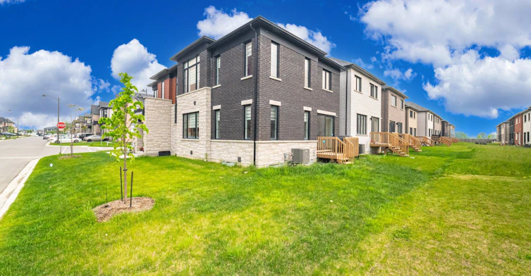 24 Vincena Road, Caledon, ON, L7C 4M3 - 33