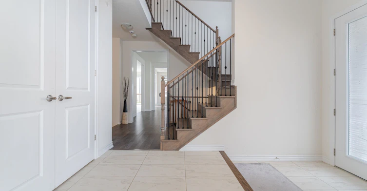 24 Vincena Road, Caledon, ON, L7C 4M3 - 3