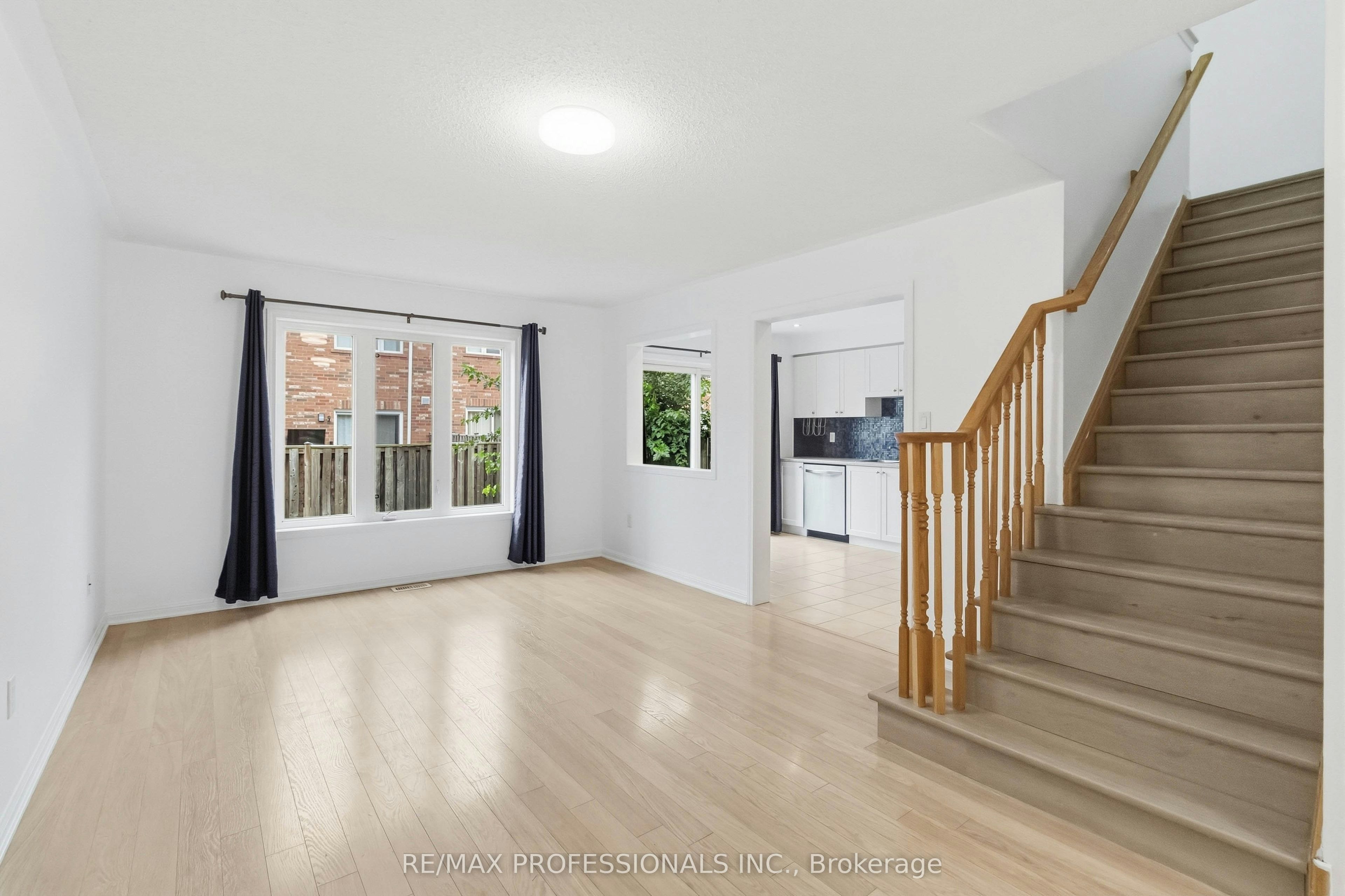 587 Cargill Path, Milton, ON, L9T 7R6 - 4