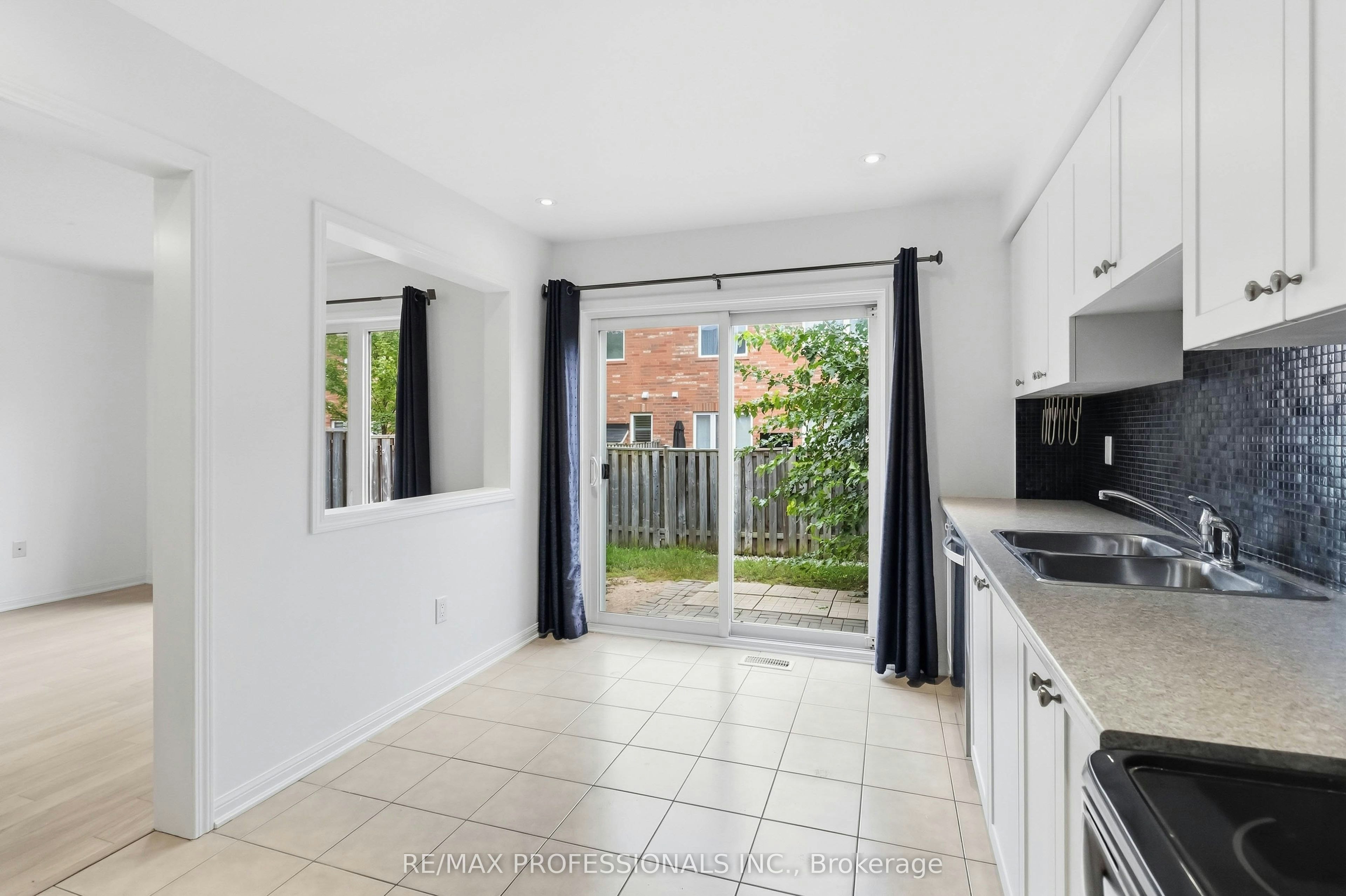 587 Cargill Path, Milton, ON, L9T 7R6 - 6