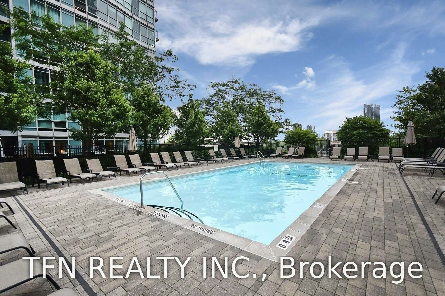 532-165 Legion Road N, Toronto, ON, M8Y 0B3 - 19