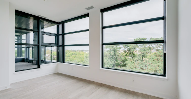 618-2946 Dundas Street W, Toronto, ON, M6P 1Y8 - 10