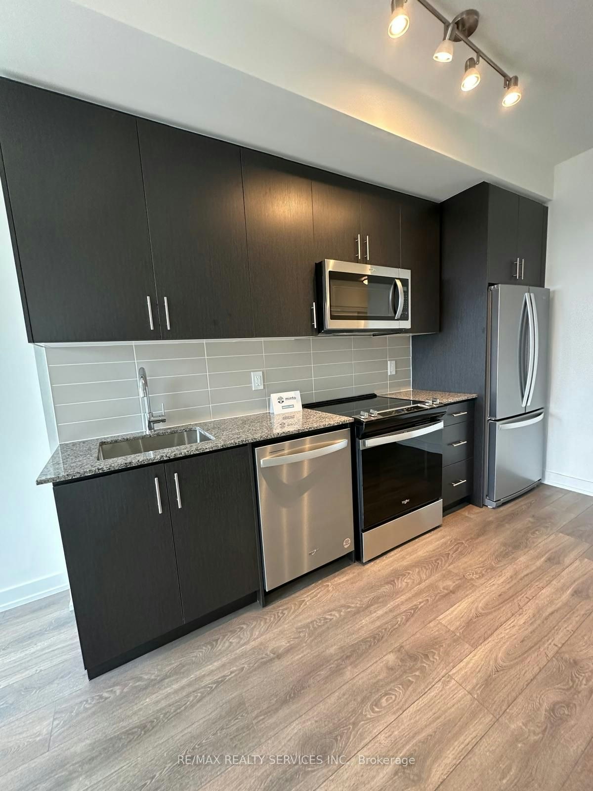 1804-335 Wheat Boom Drive, Oakville, ON, L6H 0R3 - 9