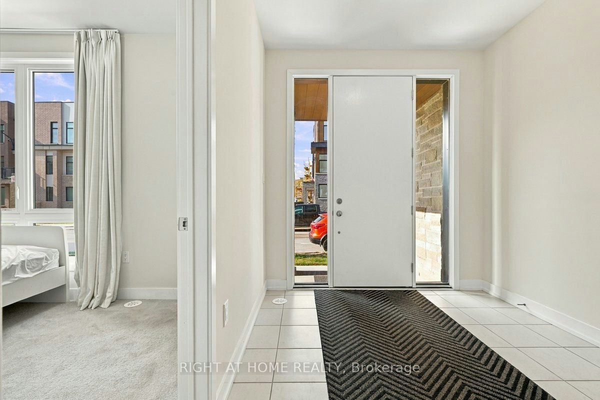 3081 Welsman Garden, Oakville, ON, L6H 7Z1 - 4