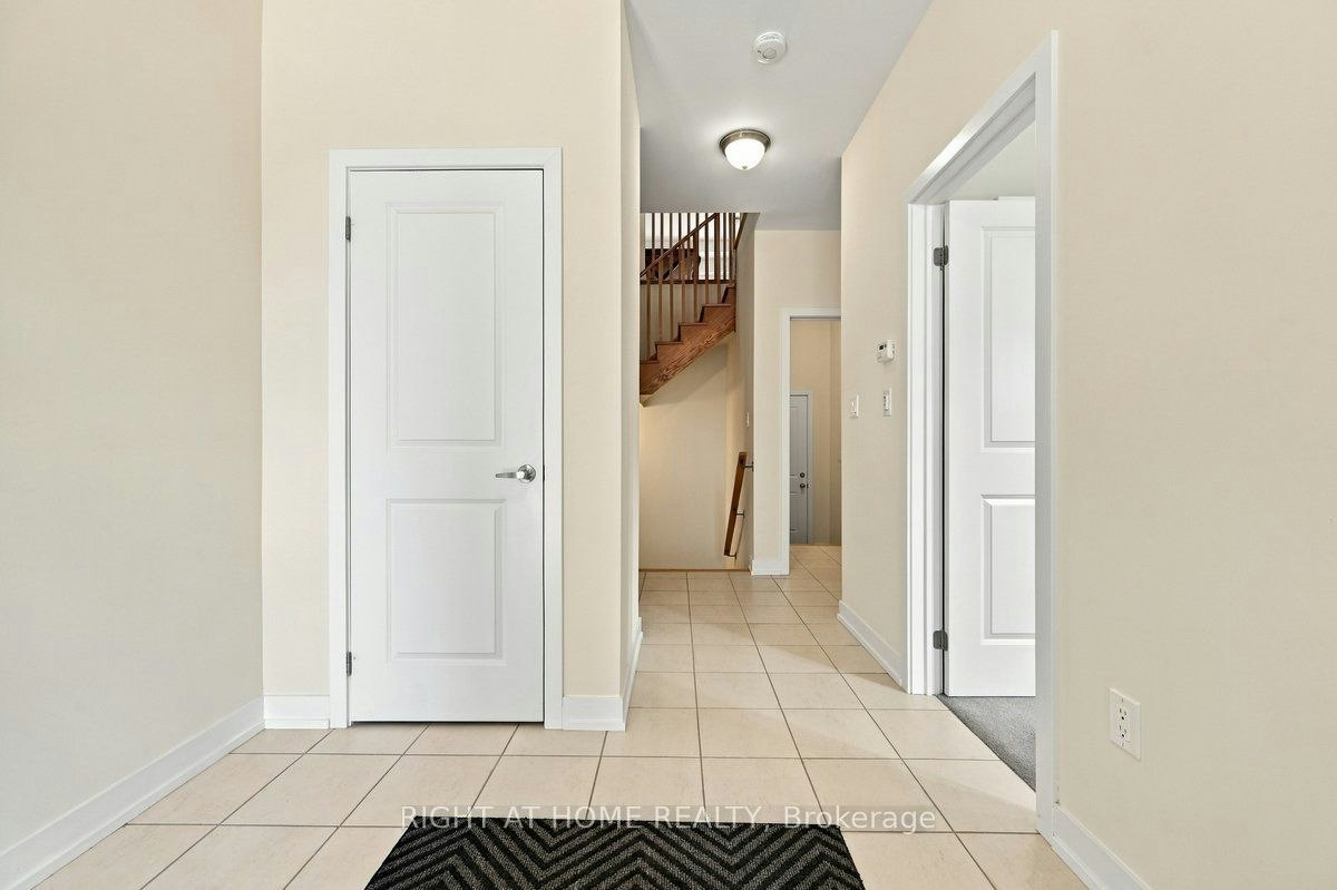 3081 Welsman Garden, Oakville, ON, L6H 7Z1 - 5