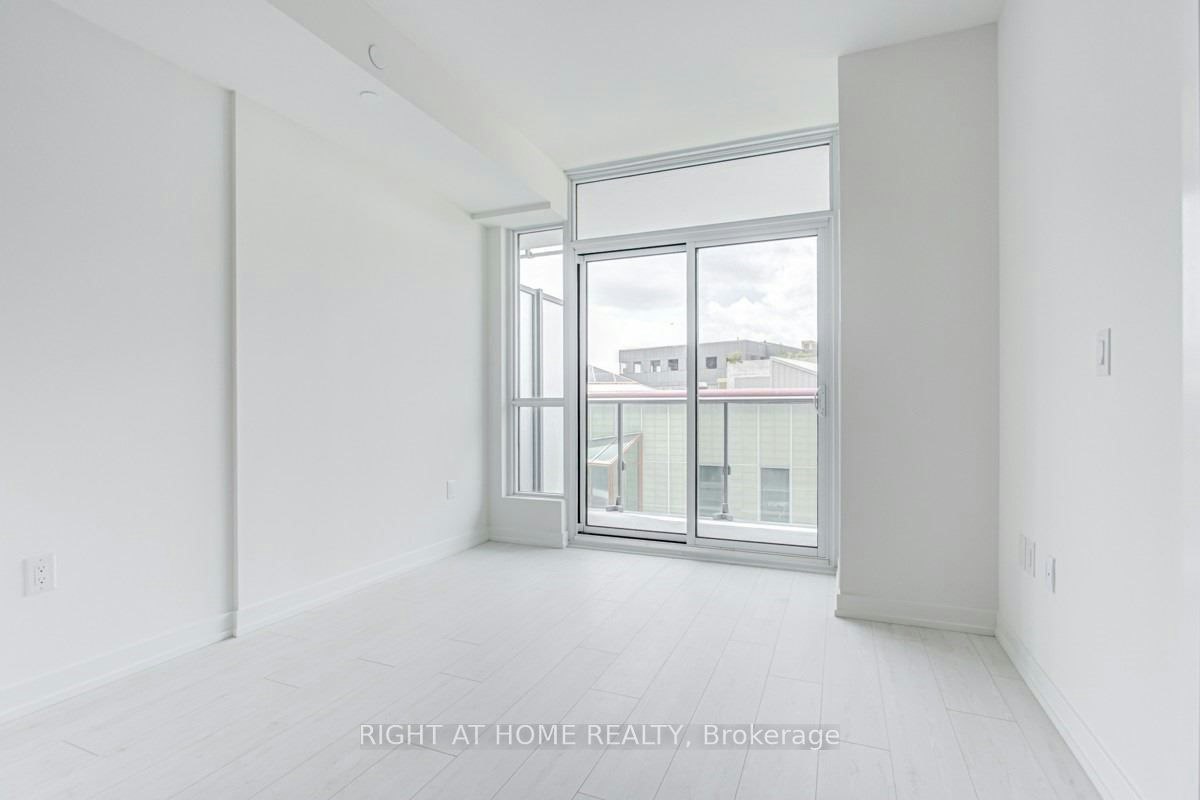 403-10 De Boers Drive, Toronto, ON, M3J 0L6 - 4