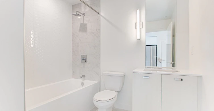 403-10 De Boers Drive, Toronto, ON, M3J 0L6 - 13